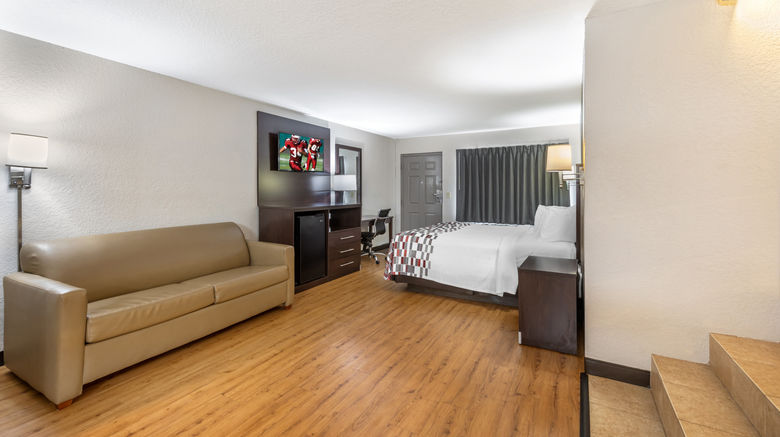 <b>Red Roof Inn Ft Pierce Suite</b>. Images powered by <a href="https://www.leonardoworldwide.com/" title="Leonardo Worldwide" target="_blank">Leonardo</a>.