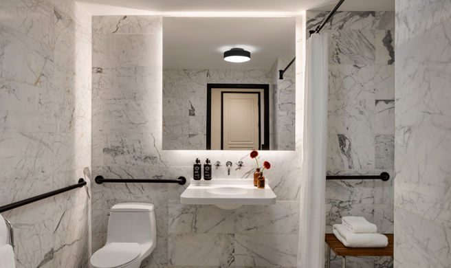 The Chemists Club Hotel Room