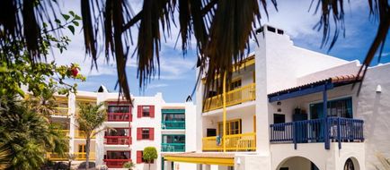 Club Mykonos Exterior