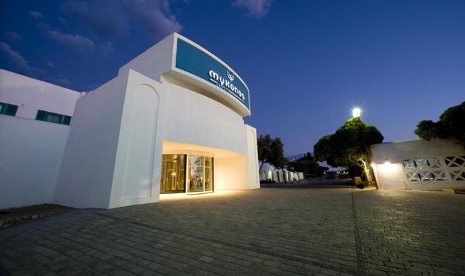 Club Mykonos Exterior