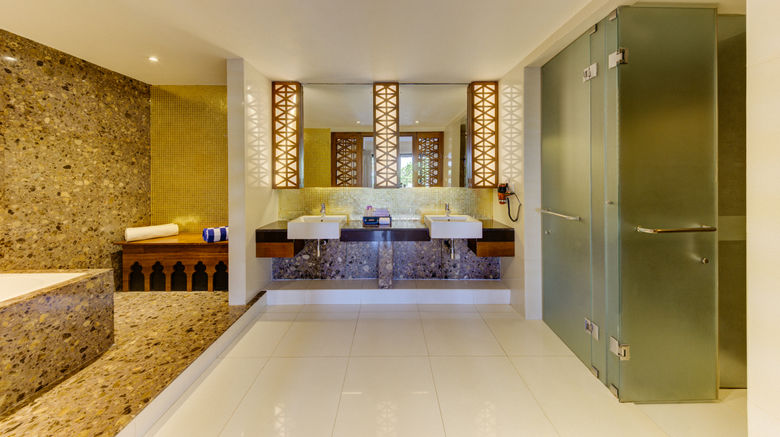 <b>Cinnamon Bey Beruwala Room</b>. Images powered by <a href="https://www.leonardoworldwide.com/" title="Leonardo Worldwide" target="_blank">Leonardo</a>.