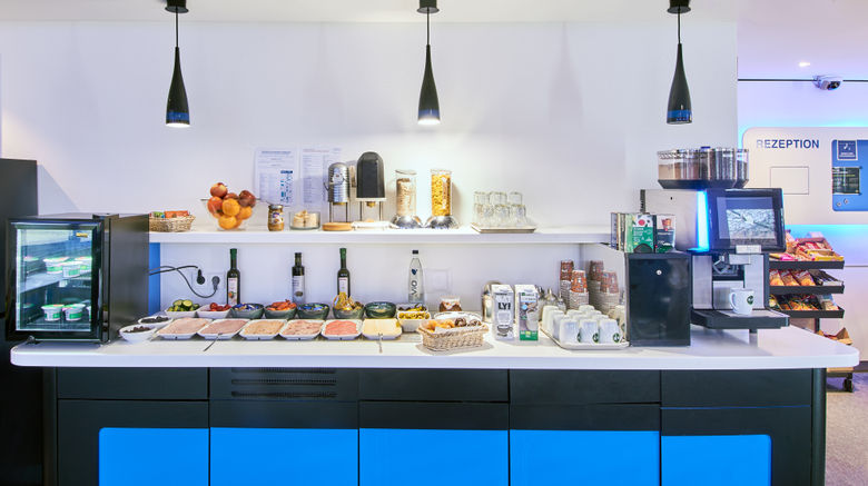 <b>B&B Hotel Hannover Laatzen Restaurant</b>. Images powered by <a href="https://www.leonardoworldwide.com/" title="Leonardo Worldwide" target="_blank">Leonardo</a>.