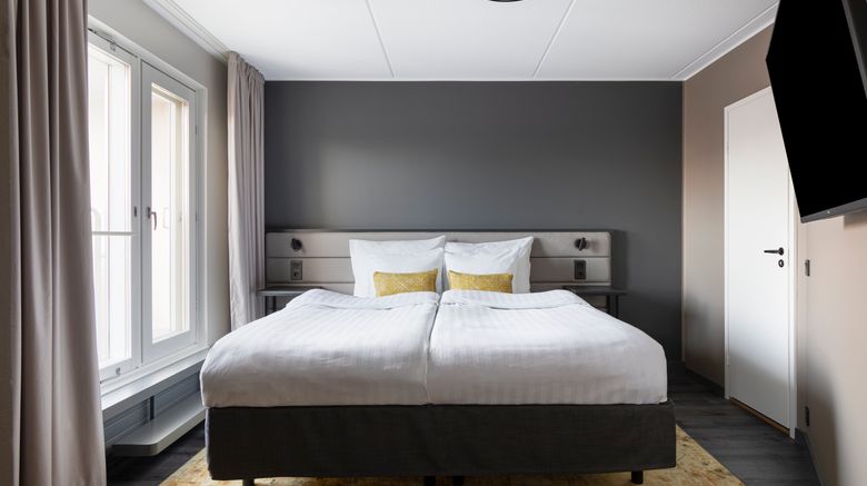 <b>Original Sokos Hotel Vantaa Suite</b>. Images powered by <a href="https://www.leonardoworldwide.com/" title="Leonardo Worldwide" target="_blank">Leonardo</a>.