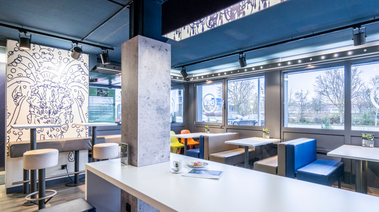 <b>B&B Hotel Kassel Lohfelden Restaurant</b>. Images powered by <a href="https://www.leonardoworldwide.com/" title="Leonardo Worldwide" target="_blank">Leonardo</a>.