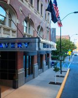 Renaissance Savery Hotel