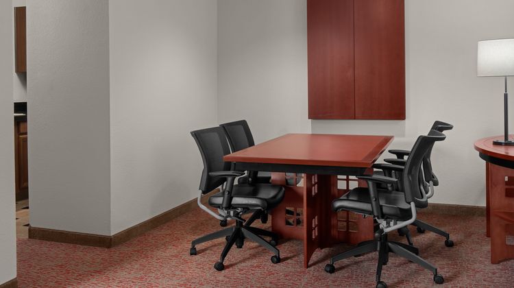 Larkspur Landing Seattle Renton Suite