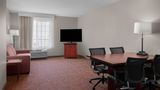 Larkspur Landing Roseville Hotel Suite