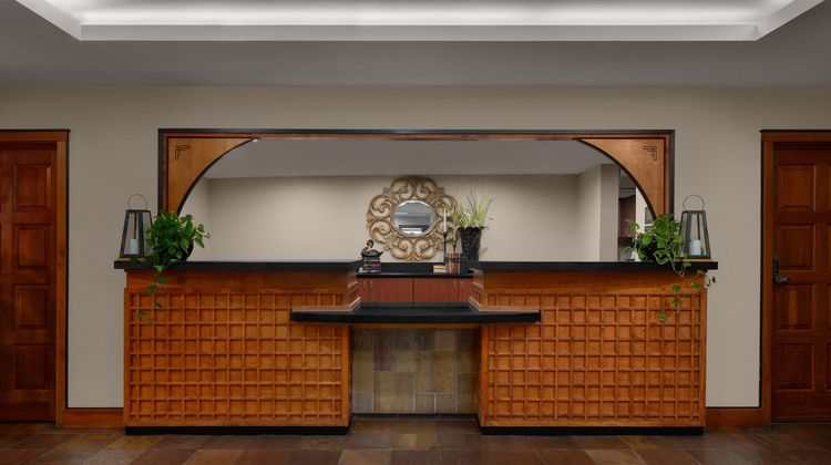 Larkspur Landing Seattle Renton Lobby