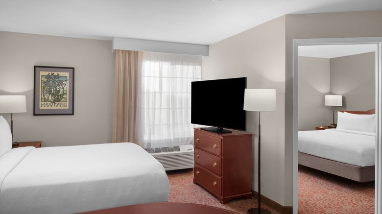 <b>Larkspur Landing South San Francisco Suite</b>. Images powered by <a href="https://www.leonardoworldwide.com/" title="Leonardo Worldwide" target="_blank">Leonardo</a>.