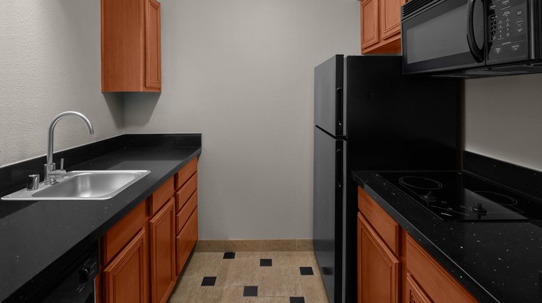 <b>Larkspur Landing South San Francisco Room</b>. Images powered by <a href="https://www.leonardoworldwide.com/" title="Leonardo Worldwide" target="_blank">Leonardo</a>.