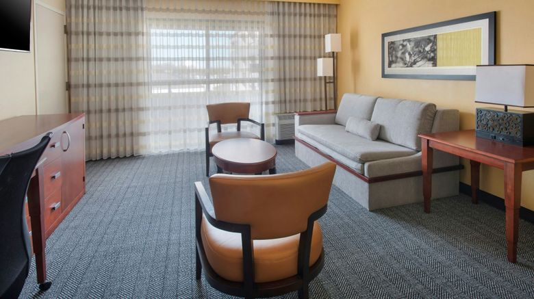 <b>Courtyard Mt. Laurel Cherry Hill Room</b>. Images powered by <a href="https://www.leonardoworldwide.com/" title="Leonardo Worldwide" target="_blank">Leonardo</a>.