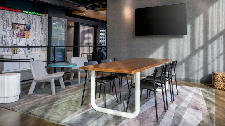 <b>Aloft Columbia Downtown Restaurant</b>. Images powered by <a href="https://www.leonardoworldwide.com/" title="Leonardo Worldwide" target="_blank">Leonardo</a>.