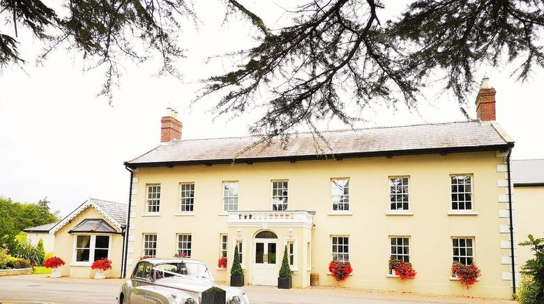<b>Roganstown Hotel Exterior</b>. Images powered by <a href="https://www.leonardoworldwide.com/" title="Leonardo Worldwide" target="_blank">Leonardo</a>.