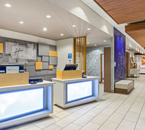 Holiday Inn Express/Stes Carrollton West Exterior