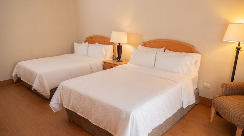<b>Holiday Inn Express Silao Bajio Airport Room</b>. Images powered by <a href="https://www.leonardoworldwide.com/" title="Leonardo Worldwide" target="_blank">Leonardo</a>.