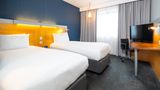 Holiday Inn Express Bedford Room