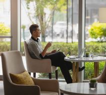 Courtyard by Marriott Yinchuan Lobby