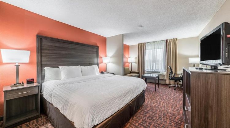 Lake Norman Inn and Suites Suite