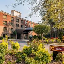 Lake Norman Inn and Suites