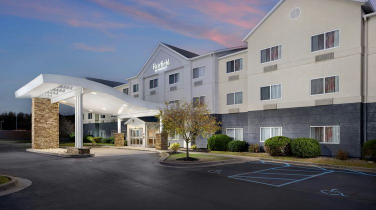 Fairfield Inn by Marriott Scranton Exterior