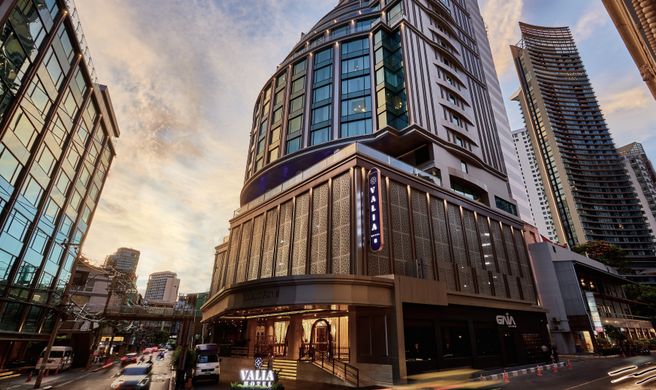 Valia Hotel Bangkok Exterior