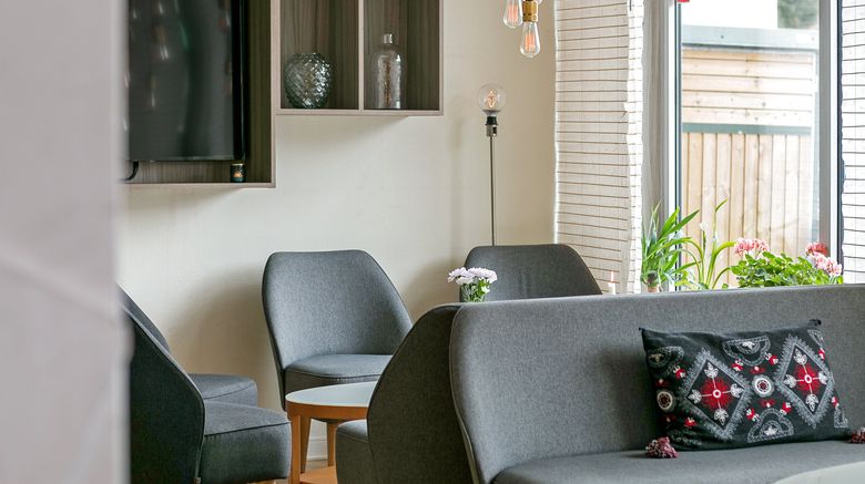 <b>First Hotel Brommaplan Lobby</b>. Images powered by <a href="https://www.leonardoworldwide.com/" title="Leonardo Worldwide" target="_blank">Leonardo</a>.