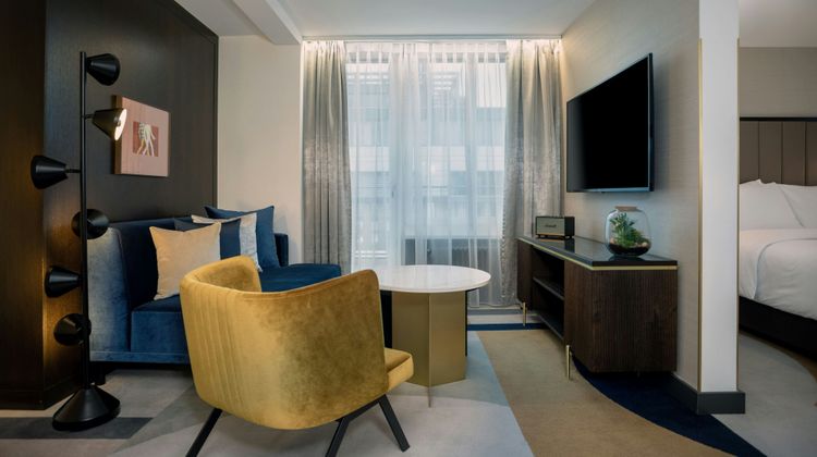 Neues Schloss Privat Hotel, Autograph Suite