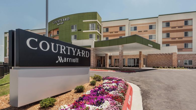 <b>Courtyard Ardmore Exterior</b>. Images powered by <a href="https://www.leonardoworldwide.com/" title="Leonardo Worldwide" target="_blank">Leonardo</a>.