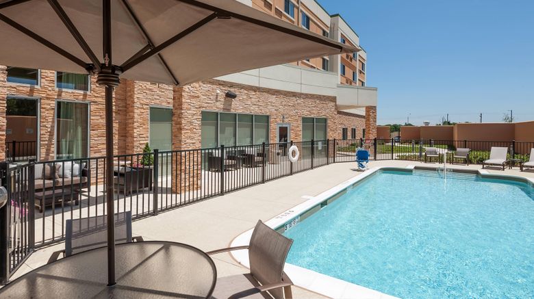 <b>Courtyard Ardmore Pool</b>. Images powered by <a href="https://www.leonardoworldwide.com/" title="Leonardo Worldwide" target="_blank">Leonardo</a>.