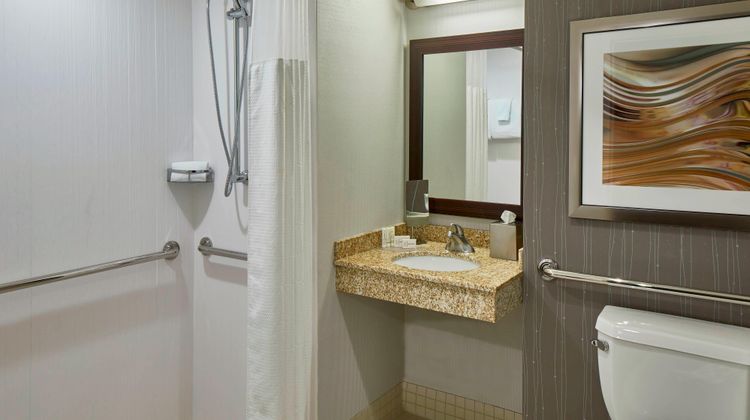 Courtyard by Marriott Albany Thruway Room