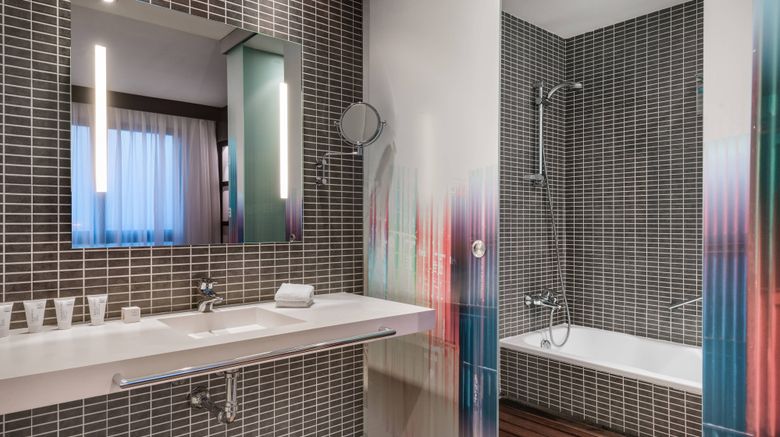 <b>AC Alicante Hotel by Marriott Room</b>. Images powered by <a href="https://www.leonardoworldwide.com/" title="Leonardo Worldwide" target="_blank">Leonardo</a>.