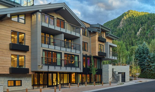 W Aspen Exterior