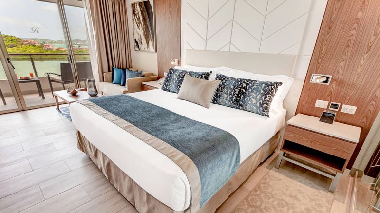 <b>Royalton Antigua Resort & Spa Suite</b>. Images powered by <a href="https://www.leonardoworldwide.com/" title="Leonardo Worldwide" target="_blank">Leonardo</a>.