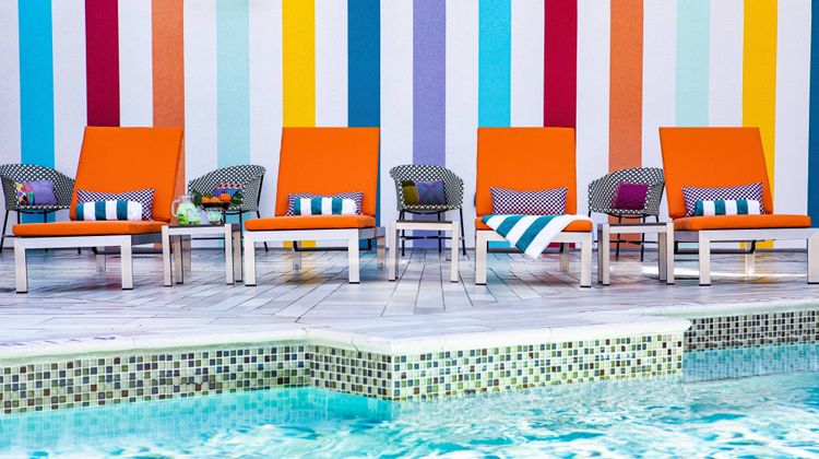 Hotel Colee, Autograph Collection Pool