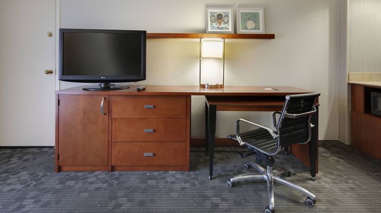 <b>Courtyard Atlanta Marietta/I-75 North Suite</b>. Images powered by <a href="https://www.leonardoworldwide.com/" title="Leonardo Worldwide" target="_blank">Leonardo</a>.