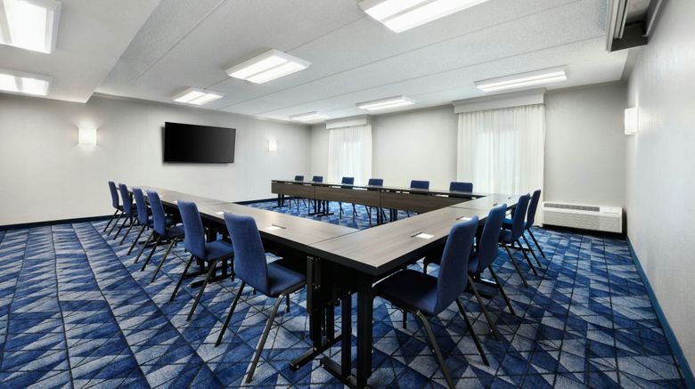 <b>Courtyard Atlanta Duluth/Gwinnett Place Meeting</b>. Images powered by <a href="https://www.leonardoworldwide.com/" title="Leonardo Worldwide" target="_blank">Leonardo</a>.