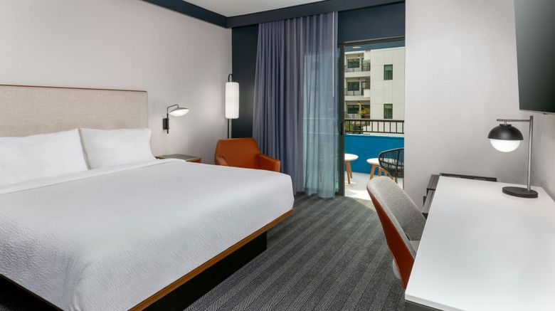 <b>Courtyard by Marriott Gainesville Room</b>. Images powered by <a href="https://www.leonardoworldwide.com/" title="Leonardo Worldwide" target="_blank">Leonardo</a>.