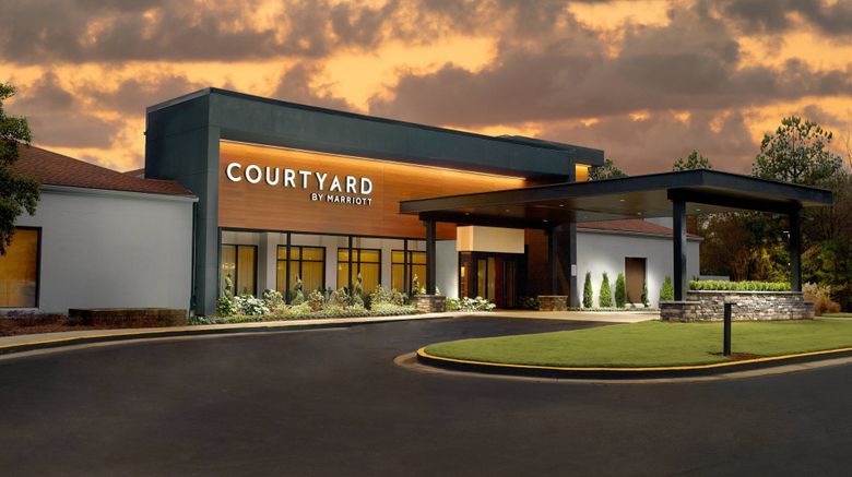 Courtyard Atlanta Airport South/Sullivan Exterior. Images powered by <a href="https://www.leonardoworldwide.com" target="_blank" rel="noopener">Leonardo</a>.