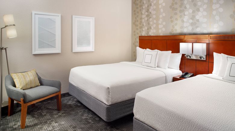 <b>Courtyard Atlanta Airport South/Sullivan Suite</b>. Images powered by <a href="https://www.leonardoworldwide.com/" title="Leonardo Worldwide" target="_blank">Leonardo</a>.