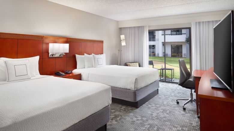 <b>Courtyard Atlanta Airport South/Sullivan Room</b>. Images powered by <a href="https://www.leonardoworldwide.com/" title="Leonardo Worldwide" target="_blank">Leonardo</a>.