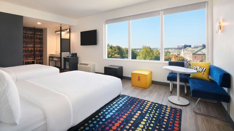 <b>aloft Atlanta Perimeter Center Room</b>. Images powered by <a href="https://www.leonardoworldwide.com/" title="Leonardo Worldwide" target="_blank">Leonardo</a>.
