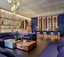 Hotel Luc, Autograph Collection Lobby