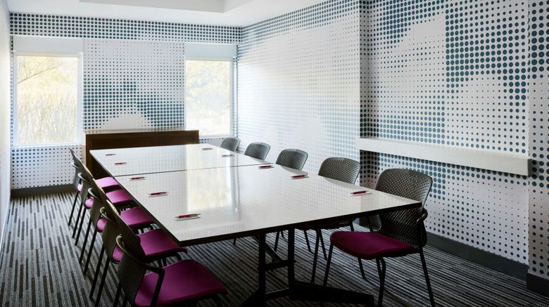 <b>aloft Atlanta Downtown Meeting</b>. Images powered by <a href="https://www.leonardoworldwide.com/" title="Leonardo Worldwide" target="_blank">Leonardo</a>.