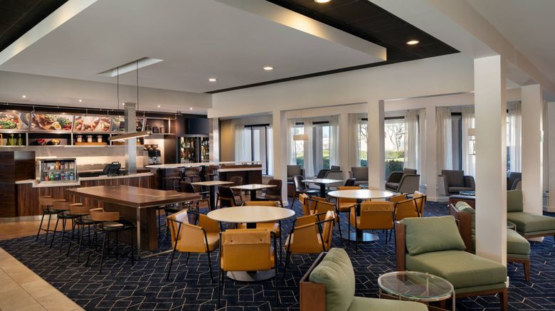 <b>Courtyard by Marriott Bakersfield Lobby</b>. Images powered by <a href="https://www.leonardoworldwide.com/" title="Leonardo Worldwide" target="_blank">Leonardo</a>.