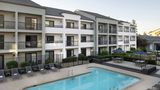 Courtyard by Marriott Bakersfield Pool