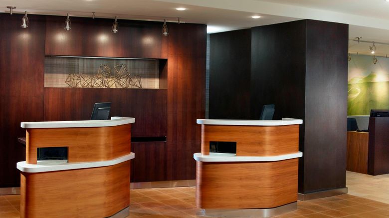 <b>Courtyard Atlanta Perimeter Center Lobby</b>. Images powered by <a href="https://www.leonardoworldwide.com/" title="Leonardo Worldwide" target="_blank">Leonardo</a>.
