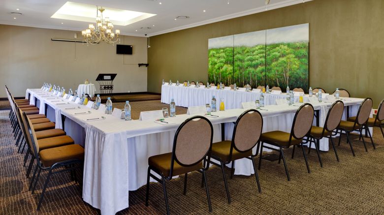 <b>Protea Hotel Willow Lake Meeting</b>. Images powered by <a href="https://www.leonardoworldwide.com/" title="Leonardo Worldwide" target="_blank">Leonardo</a>.