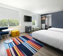 Aloft Round Rock Room