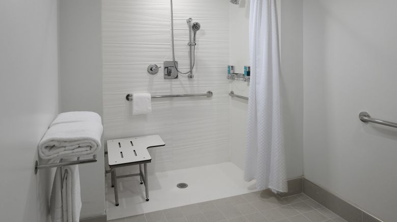 <b>Aloft Round Rock Room</b>. Images powered by <a href="https://www.leonardoworldwide.com/" title="Leonardo Worldwide" target="_blank">Leonardo</a>.