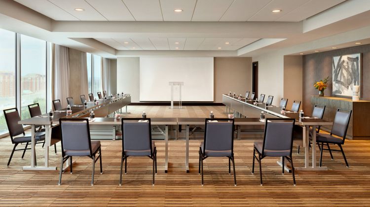 Twelve Downtown, Autograph Collection Meeting